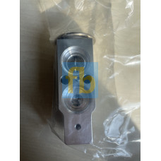 Клапан кондиціонера трактор Case 82002793