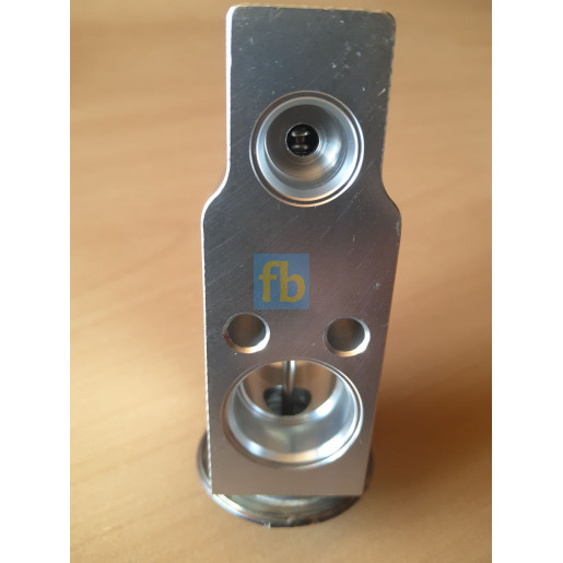 Клапан ТРВ кондиціонера - TOYOTA, LEXUS (260944)