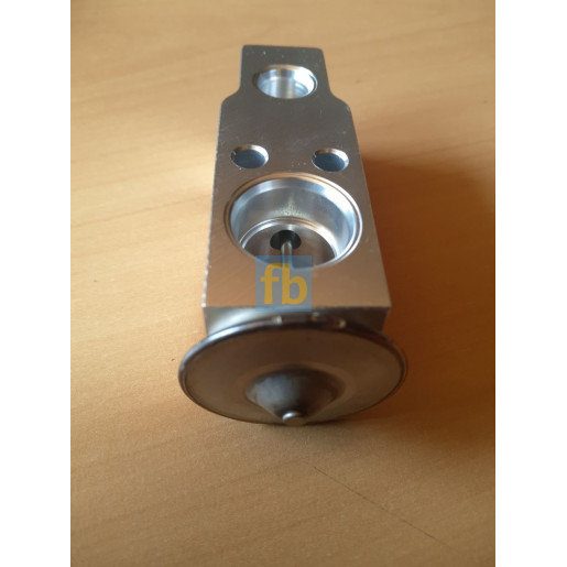 Клапан ТРВ кондиціонера - TOYOTA, LEXUS (260944)