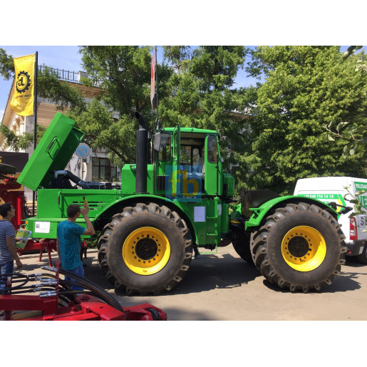 Кондиціонер для спецтехніки JCB, CAT, Caterpillar, Terex, CASE, DOOSAN, HIDROMEK, HITACHI, HYUNDAI, JOHN DEERE, KOMATSU, LIEBHERR, NEW HOLLAND, VOLVO